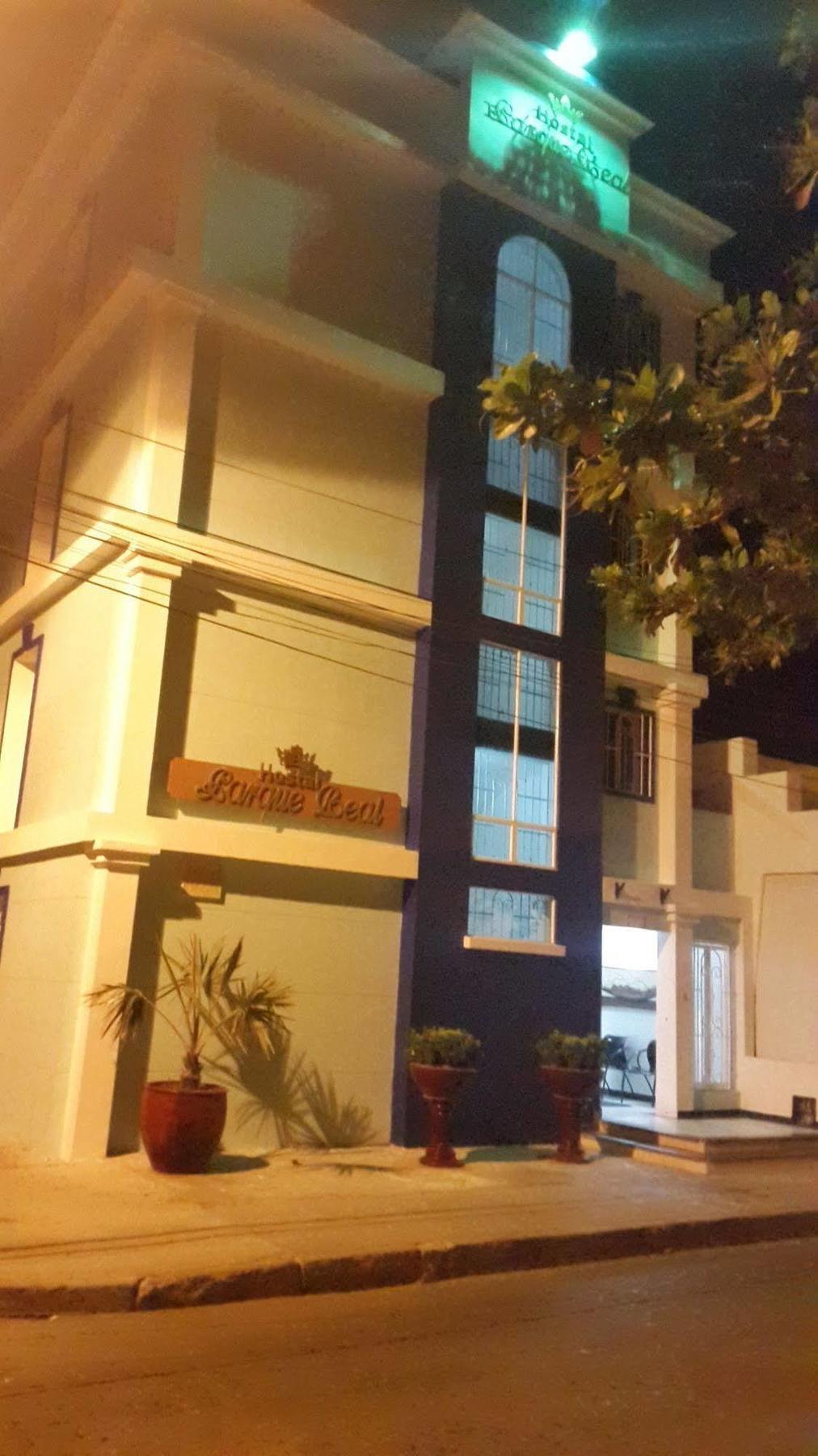 Hotel Marovi Santa Marta  Bagian luar foto