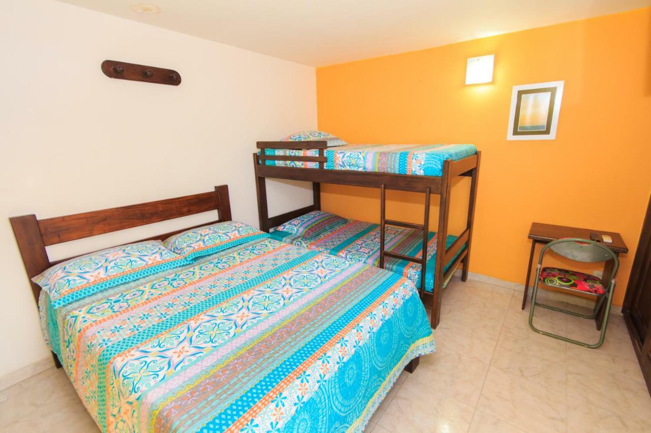 Hotel Marovi Santa Marta  Bagian luar foto