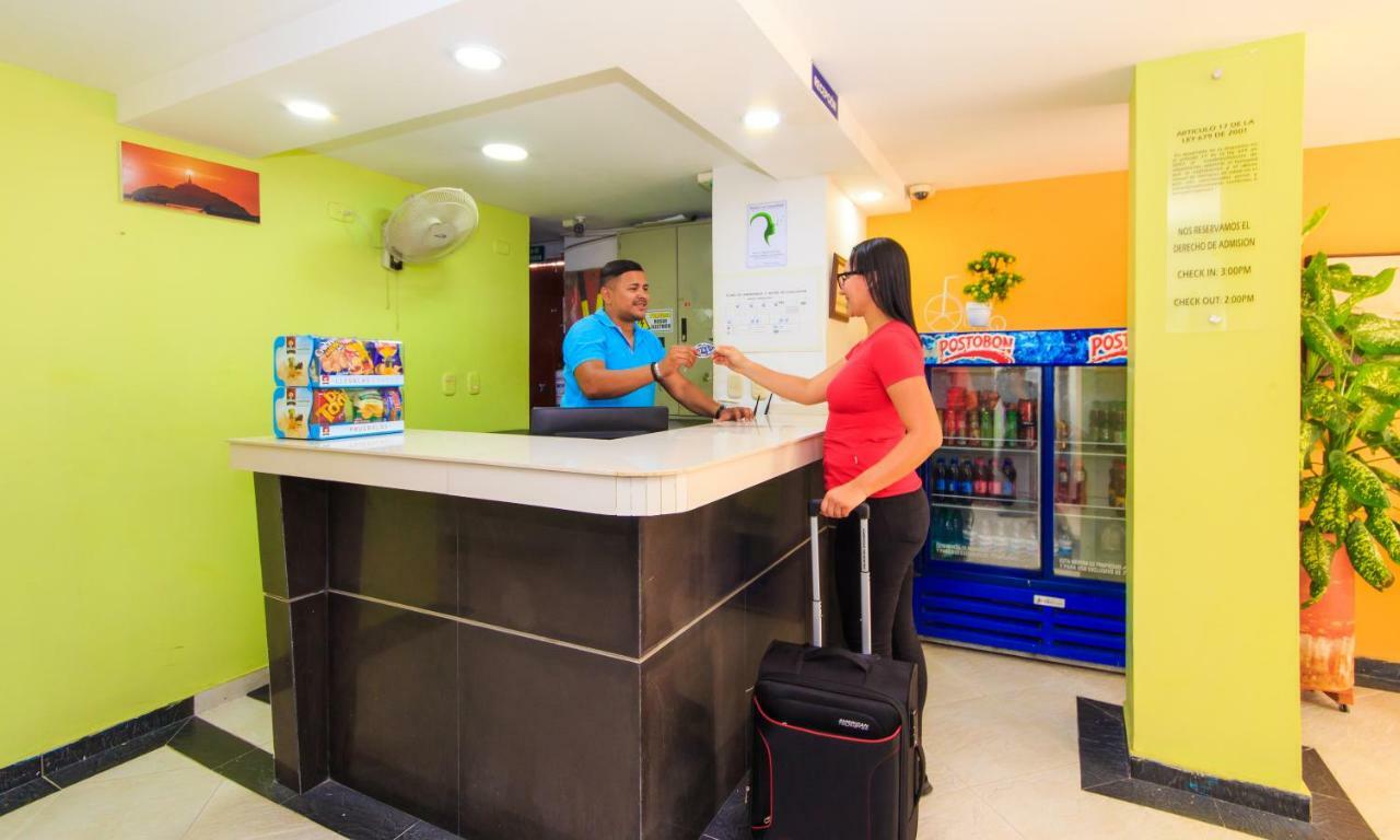 Hotel Marovi Santa Marta  Bagian luar foto