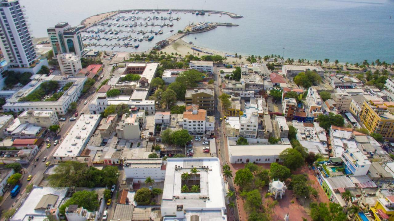 Hotel Marovi Santa Marta  Bagian luar foto